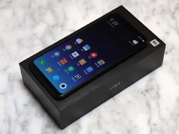 小米8台灣上市規格版本確定 CA支援頻段亮相