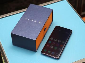 OPPO Find X手機保護殼亮相 頂部裸空預留升降空間