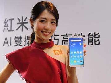 小米手環3代、米家威秀店8月見 桃園與宜蘭專賣店規劃中