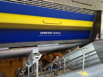 黃黃的S Pen剛放上！三星Galaxy Note 9發表會場直擊