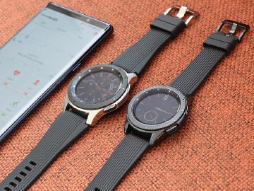 三星發表智慧手錶Galaxy Watch 輕靠錶面有滴答聲