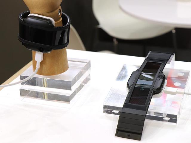 努比亞發表腕部曲面手機nubia α 採用可繞式面板[IFA 2018]