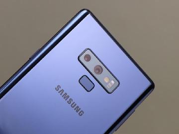 三星S10傳搭載Infinity-O螢幕 3鏡頭主相機規格