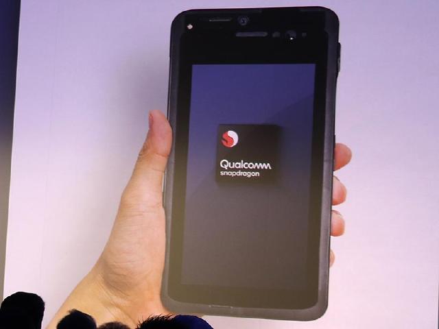 高通與NOKIA完成5G NR毫米波與Sub-6GHz OTA通話