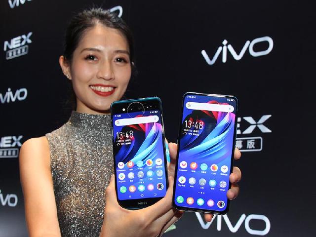 三鏡頭手機 vivo NEX雙螢幕版即日可預購 1月台灣上市