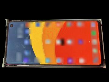 三星S10實機疑洩 保護殼、螢幕貼曝光機身尺寸規格