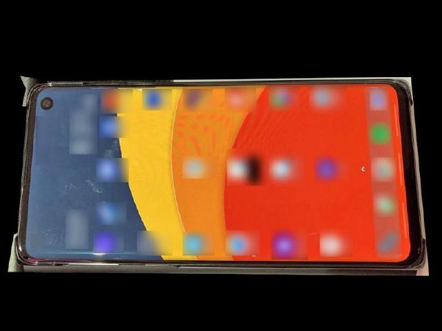 三星S10實機疑洩 保護殼、螢幕貼曝光機身尺寸規格