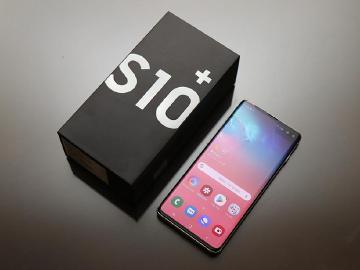 三星Galaxy S10+開箱 Exynos 9820效能跑分測試