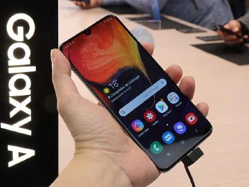 三星發表6.4吋手機Galaxy A50與A30[MWC 2019]