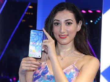 升降鏡頭、超廣角與全螢幕 vivo X27系列手機發表