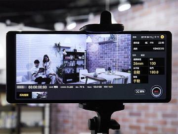 [影片]Sony Xperia 1重點評測：三鏡頭、人眼偵測、專業級錄影