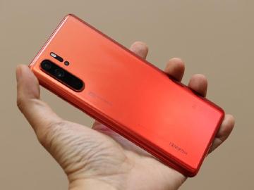 華為持續推出新手機 P30 Pro赤茶橘6月初台灣上市