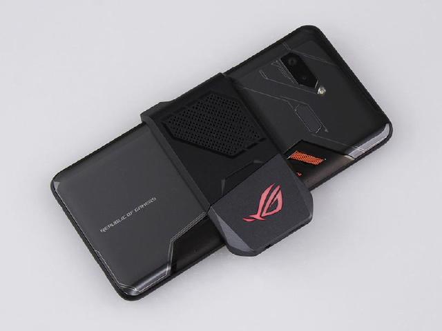 華碩二代電競手機與騰訊遊戲合作 ROG Phone II型號確定