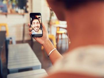 iOS 13將用AI改善FaceTime通話中目光飄移狀況