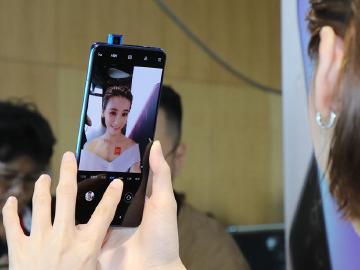 全螢幕與升降鏡頭規格 Redmi K20國際版小米9T台灣開箱