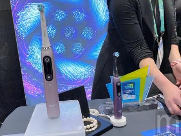 電動牙刷整合AI 讓牙齒刷得更乾淨