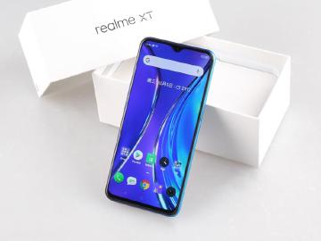 realme品牌日優惠登場 2月底前購機送18個月保固