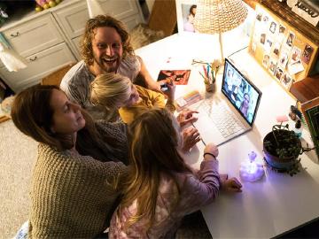 Microsoft 365智慧雲端服務 4月底全球上市