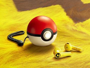 精靈球造型充電盒 Razer推出皮卡丘真無線耳機