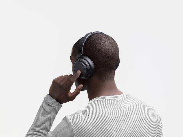 微軟更新Surface Headphones 2全罩式耳機 Surface Earbuds開賣