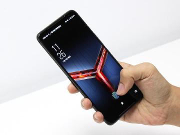 ROG Phone 3代通過EEC 可能推出雙版本遊戲手機