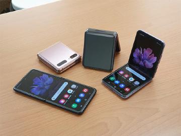 三星Galaxy Z Flip 5G售價49888 台灣8/7上市