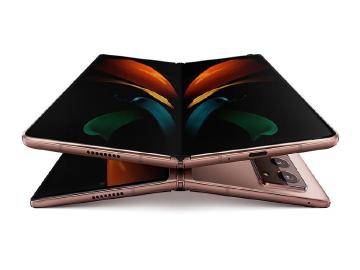 三星折疊手機Z Fold 2亮相！預計再推Thom Browne聯名款