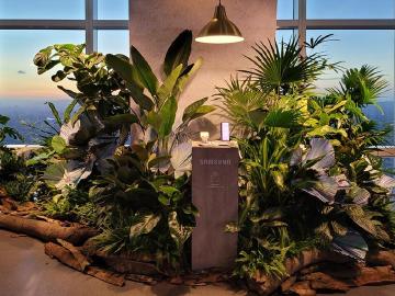 三星辦高空藝術展 101觀景台可體驗Z Fold2摺疊手機