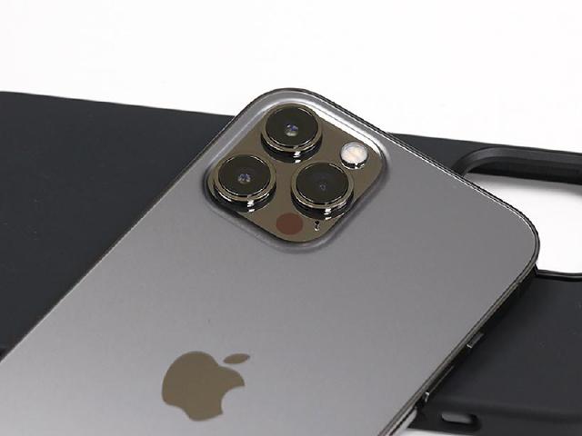 iPhone 12 Pro Max近拍不能對焦？鏡頭景深其實是關鍵