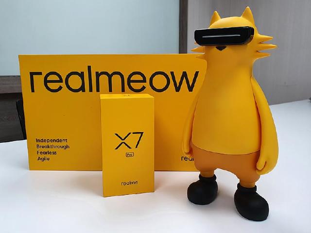 realme潮玩公仔真奇喵來了 realmeow開箱