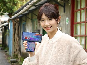 旋轉雙螢幕帶來新體驗 LG WING手機開箱評測