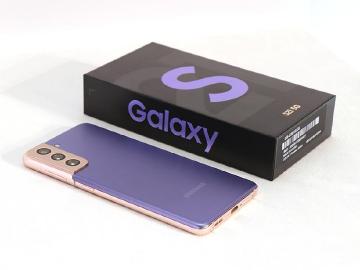 不只預購禮！三星S21獨家送原廠快充頭