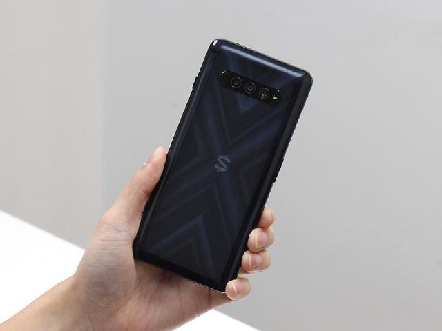 延後出貨！黑鯊4首批預購最晚7月中旬以前到貨