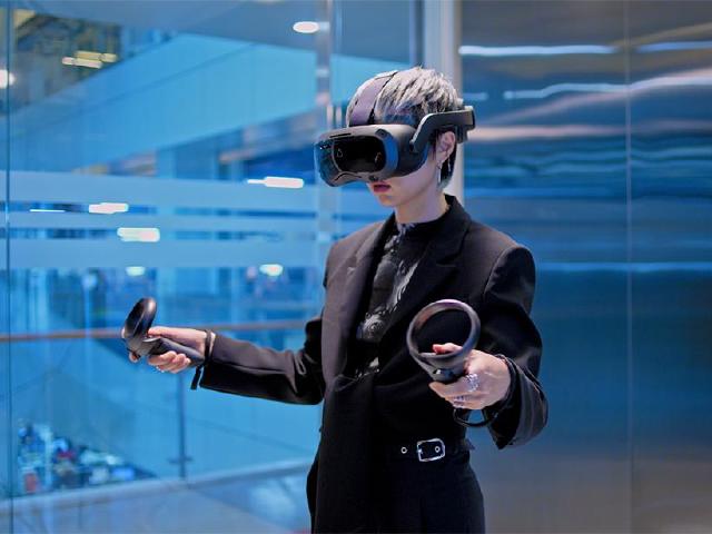 5K旗艦VR一體機 HTC VIVE Focus 3台灣上市