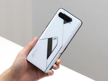 修正多項問題 ROG Phone 5更新後增加單手模式