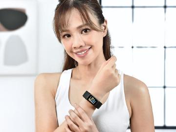 搭載EDA壓力偵測！Fitbit Charge 5智慧手環開賣