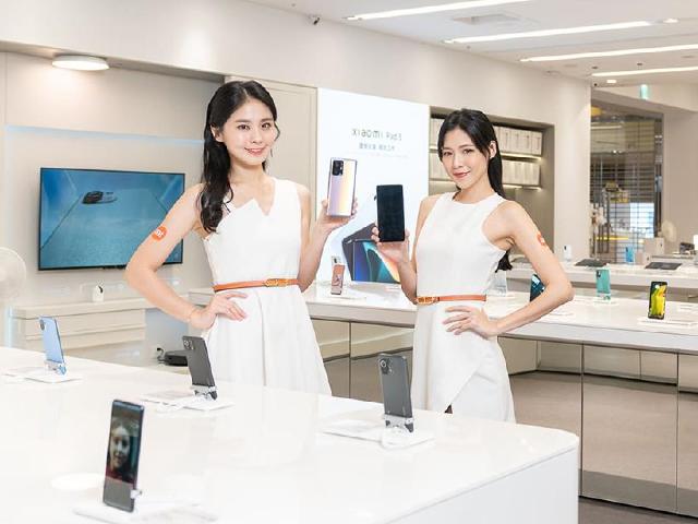 小米之家台北信義直營店重新改裝 提供百坪購物與體驗空間