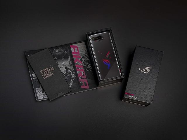 華碩攜手中華電信 ROG Phone 5s與Zenfone 8新年優惠公布