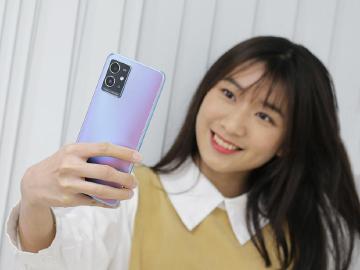 大螢幕、大電量規格的5G入門手機 vivo Y55 5G開箱