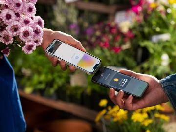 iPhone變身行動刷卡機 Apple推出Tap to Pay支付新服務