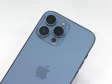 蝦皮購物3月推品牌狂購月 iPhone 13 Pro這兩天整點只賣3元