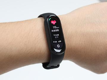 新品即將推出的前兆？小米手環6限時優惠下殺7百有找