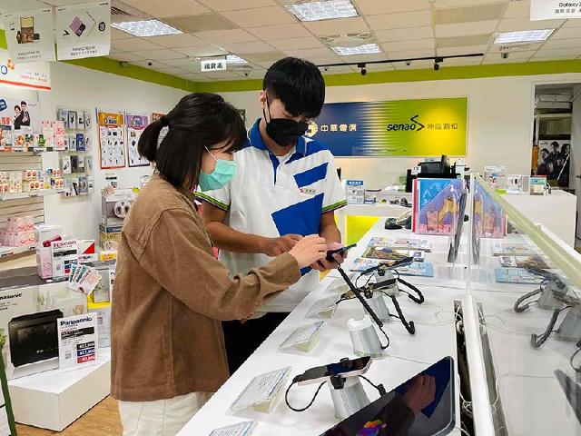 iPhone SE與綠色iPhone 13 神腦預約加碼送 