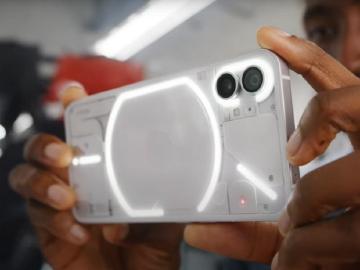 Nothing Phone (1)實機亮相 LED光條運作細節曝光