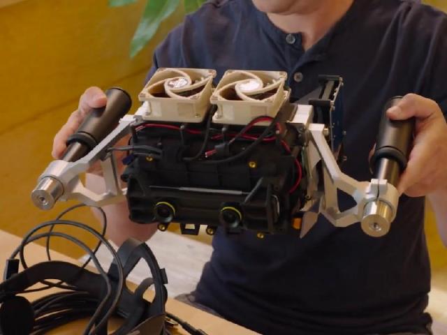 Meta元宇宙VR頭戴裝置原型機亮相！祖克柏談開發歷程