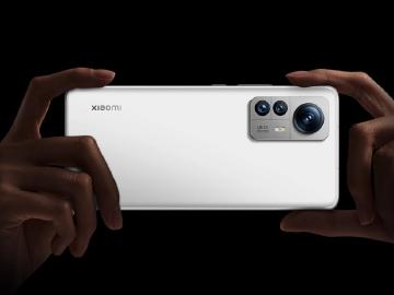 搭載高通S8 Gen 2 小米13傳全系列升級2K窄邊框E6螢幕