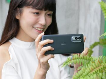PureView雙鏡頭、環保永續概念手機!Nokia X30 5G開箱