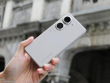 單手照台灣！華碩Zenfone 9與風華年代的大溪追憶