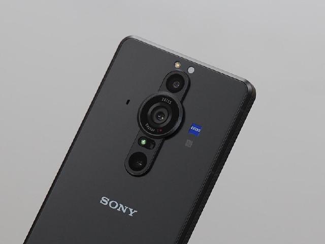 手機品牌競相與相機大廠聯名！帶大家簡單認識蔡司、徠卡與哈蘇