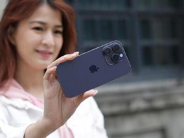 選出你最滿意的照片！手機王第二屆盲測鬥機大賽登場